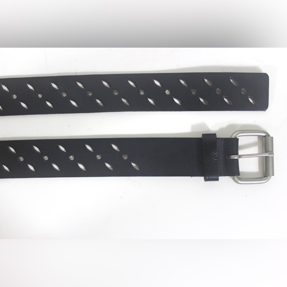 Pierced Wide Black Leather Belt with Silver Buckle 25 26 27 28 29 30 31 - Picture 6 of 9